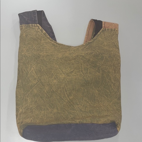 Colorful Patchwork Hobo Bag with cell phone pocket, preowned - Picture 7 of 15